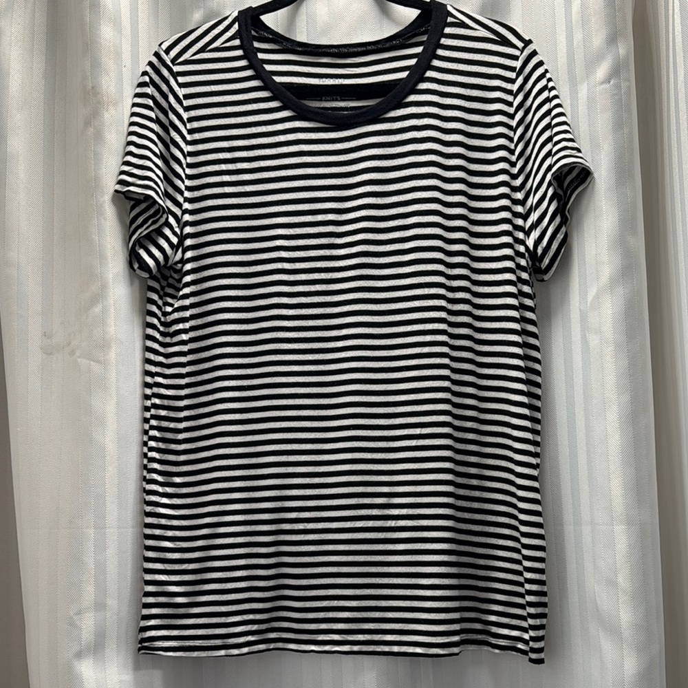 Torrid Black and White Striped Short Sleeve Tee